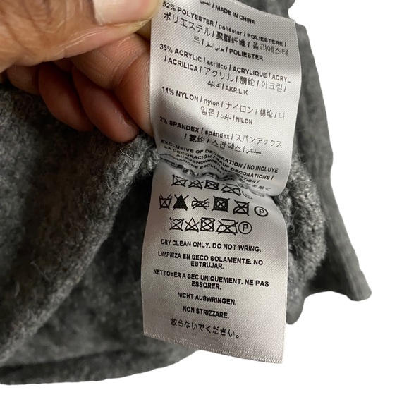 Guess Women's Gray Crop Knit Sweater - Picture 7 of 8